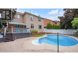 1821 Pilgrims Way, Oakville, ON L6M1X2 Photo 37
