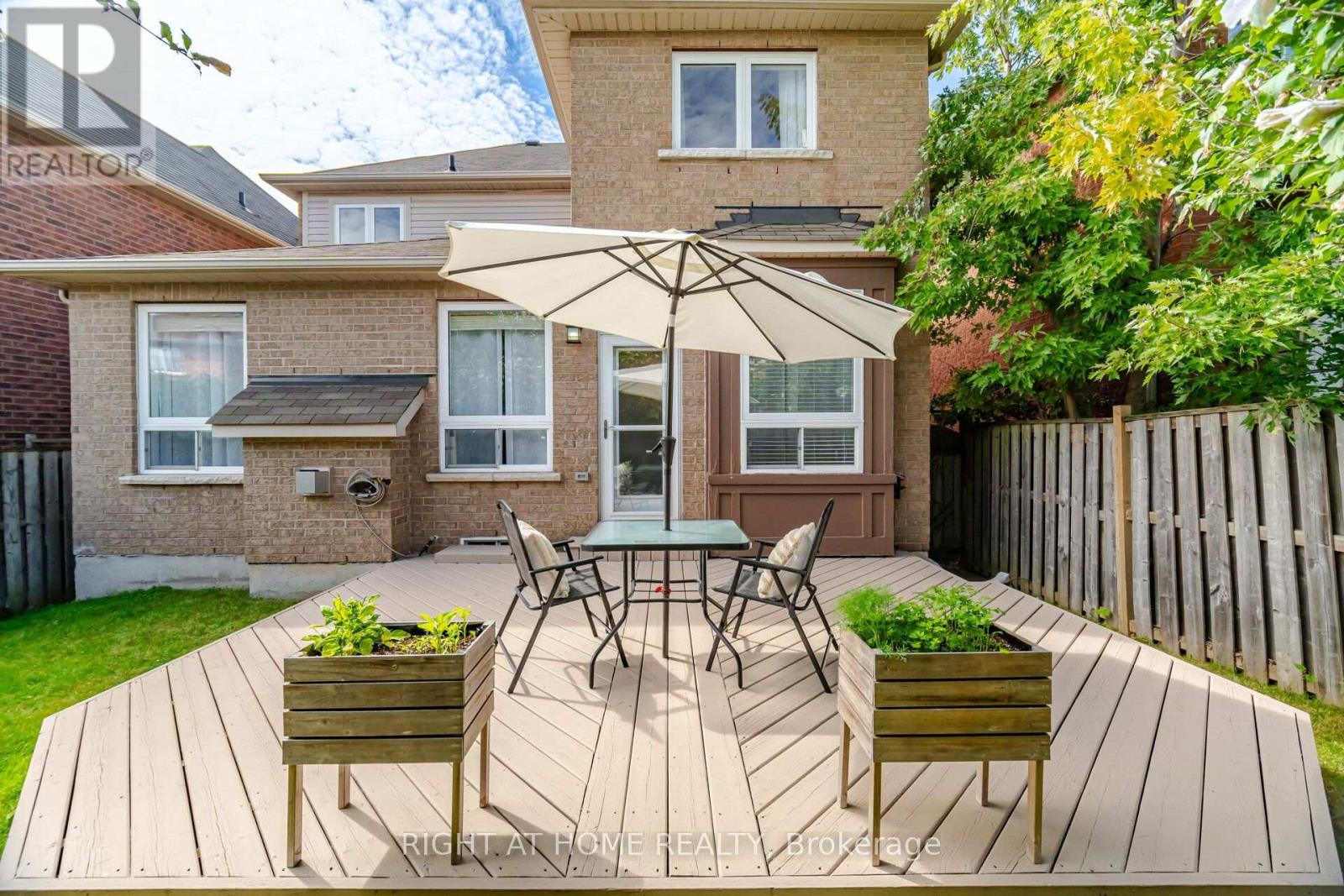 2249 Crestmont Drive — photo 43