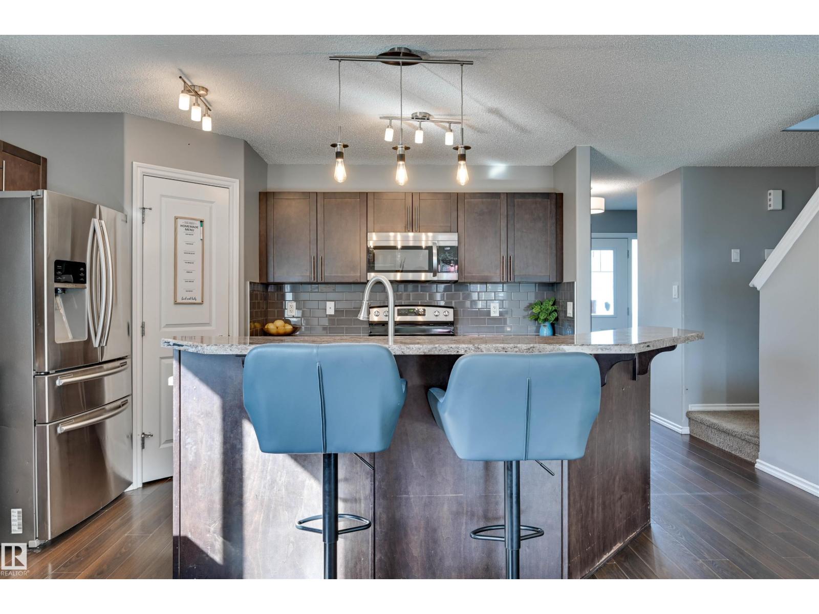 9523 212 ST NW - 12