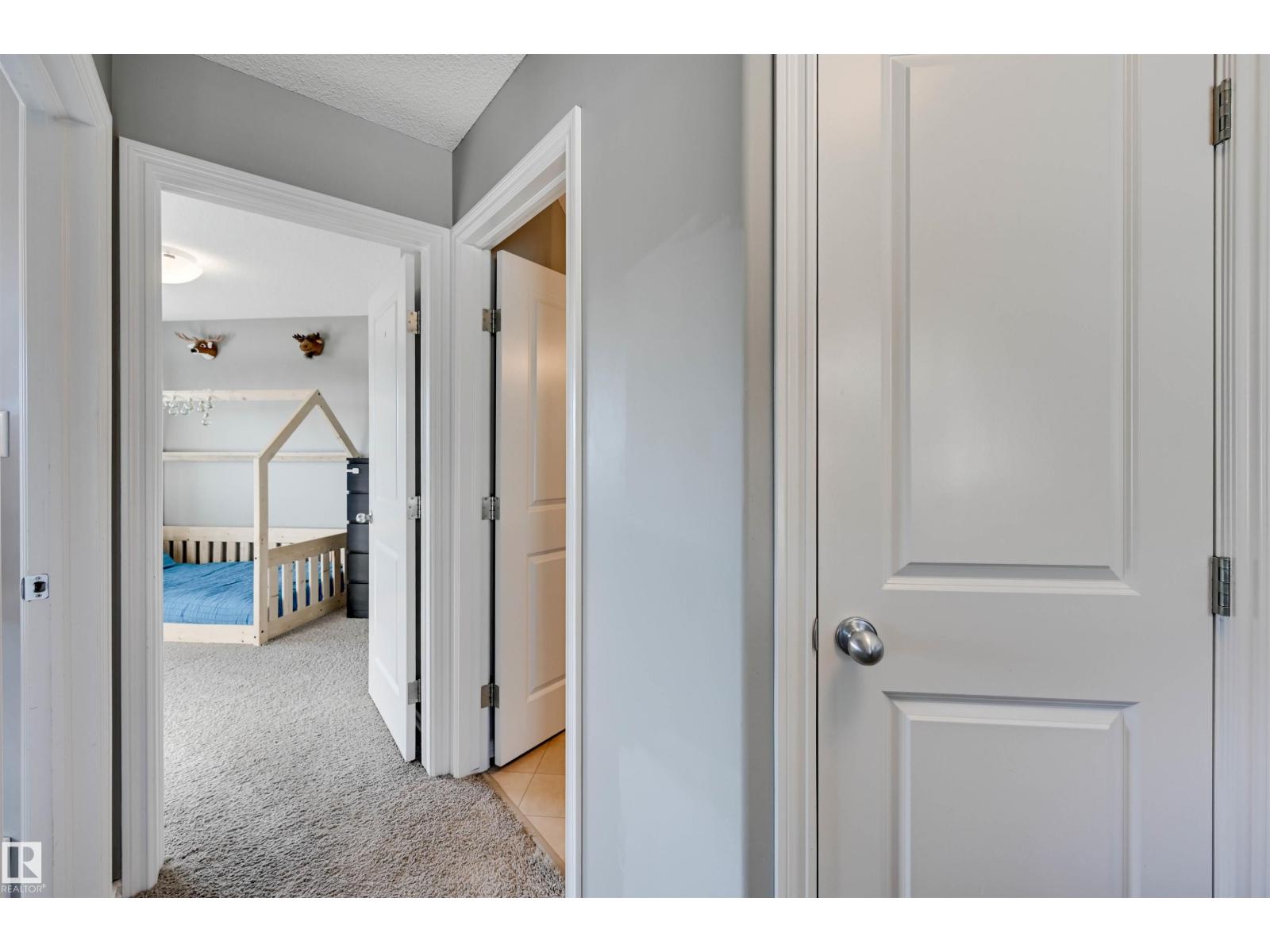 9523 212 ST NW - 21