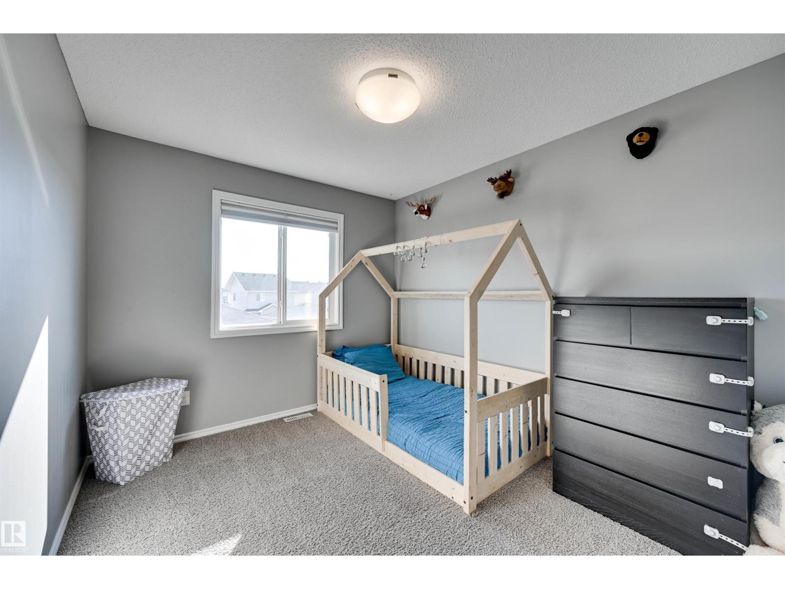 9523 212 ST NW - 25