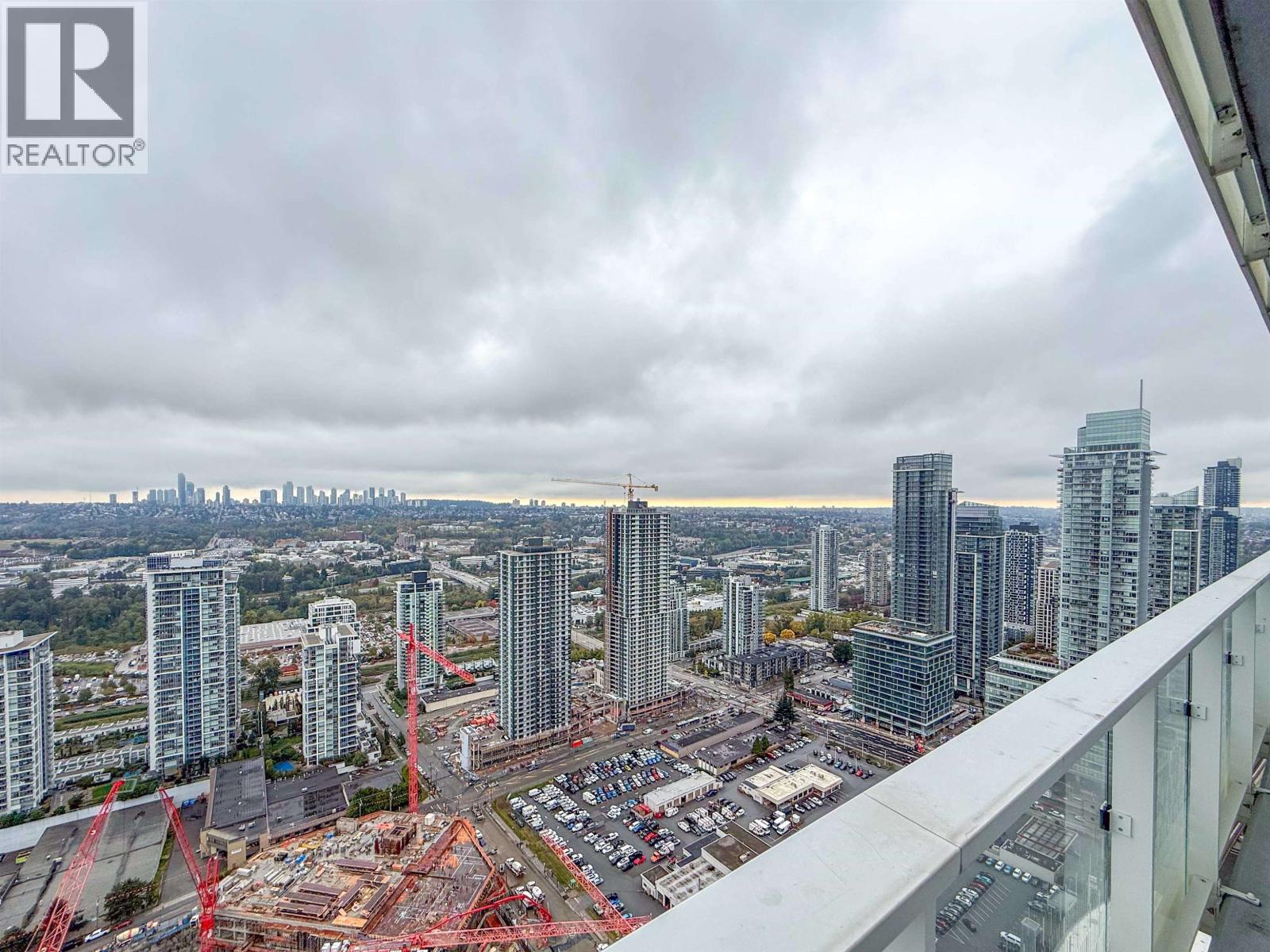 4002 4650 BRENTWOOD BOULEVARD, Burnaby - Image 1