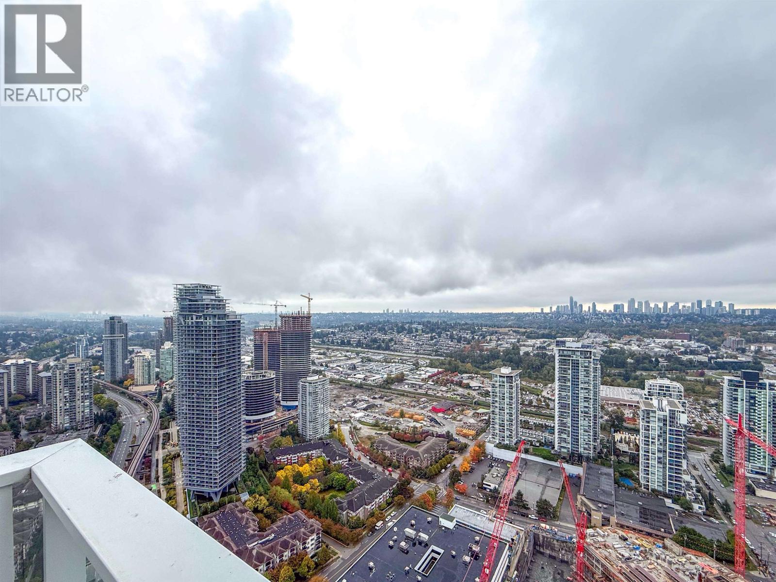 4002 4650 BRENTWOOD BOULEVARD, Burnaby - Image 1