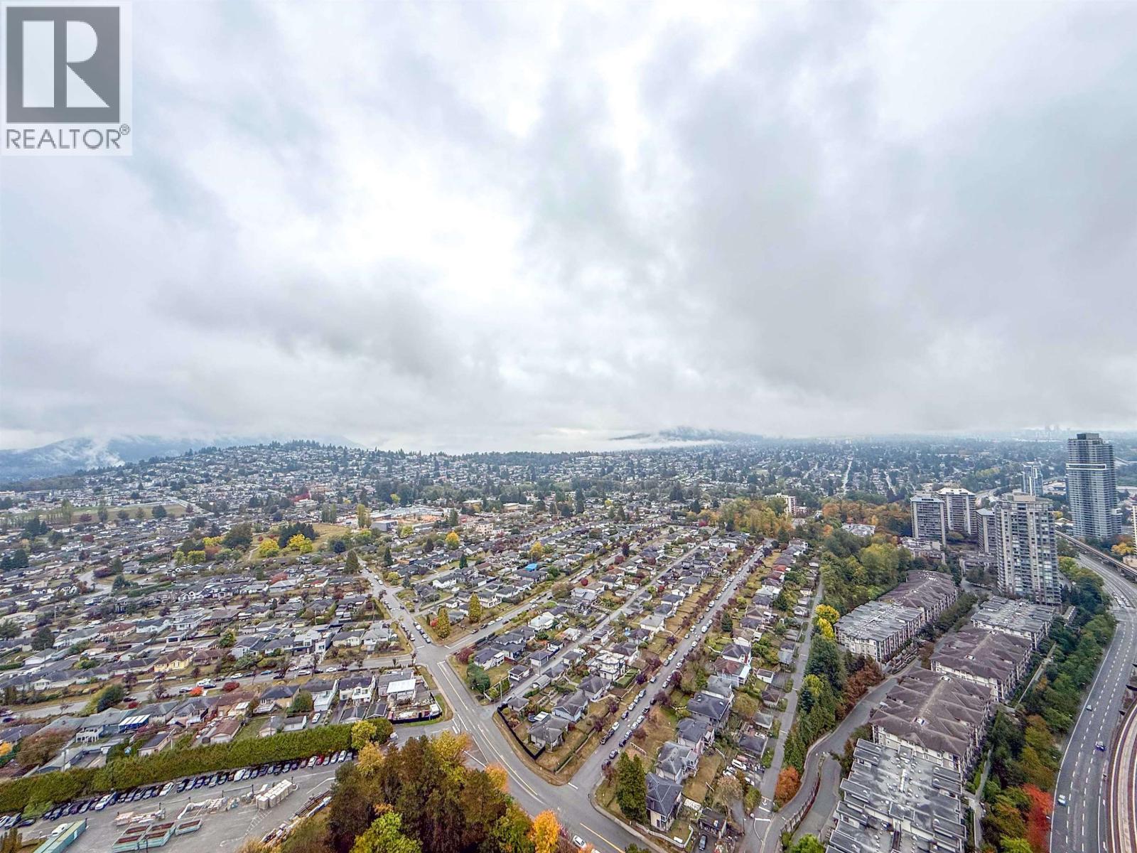 4002 4650 BRENTWOOD BOULEVARD, Burnaby - Image 1