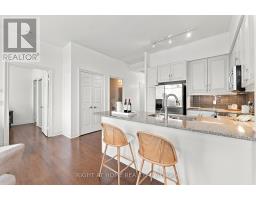 1301 - 1135 Royal York Road, Toronto, ON M9A0C3 Photo 9