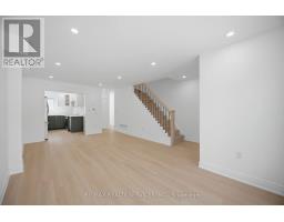 92 Corby Crescent, Brampton, ON L6Y1H1 Photo 6