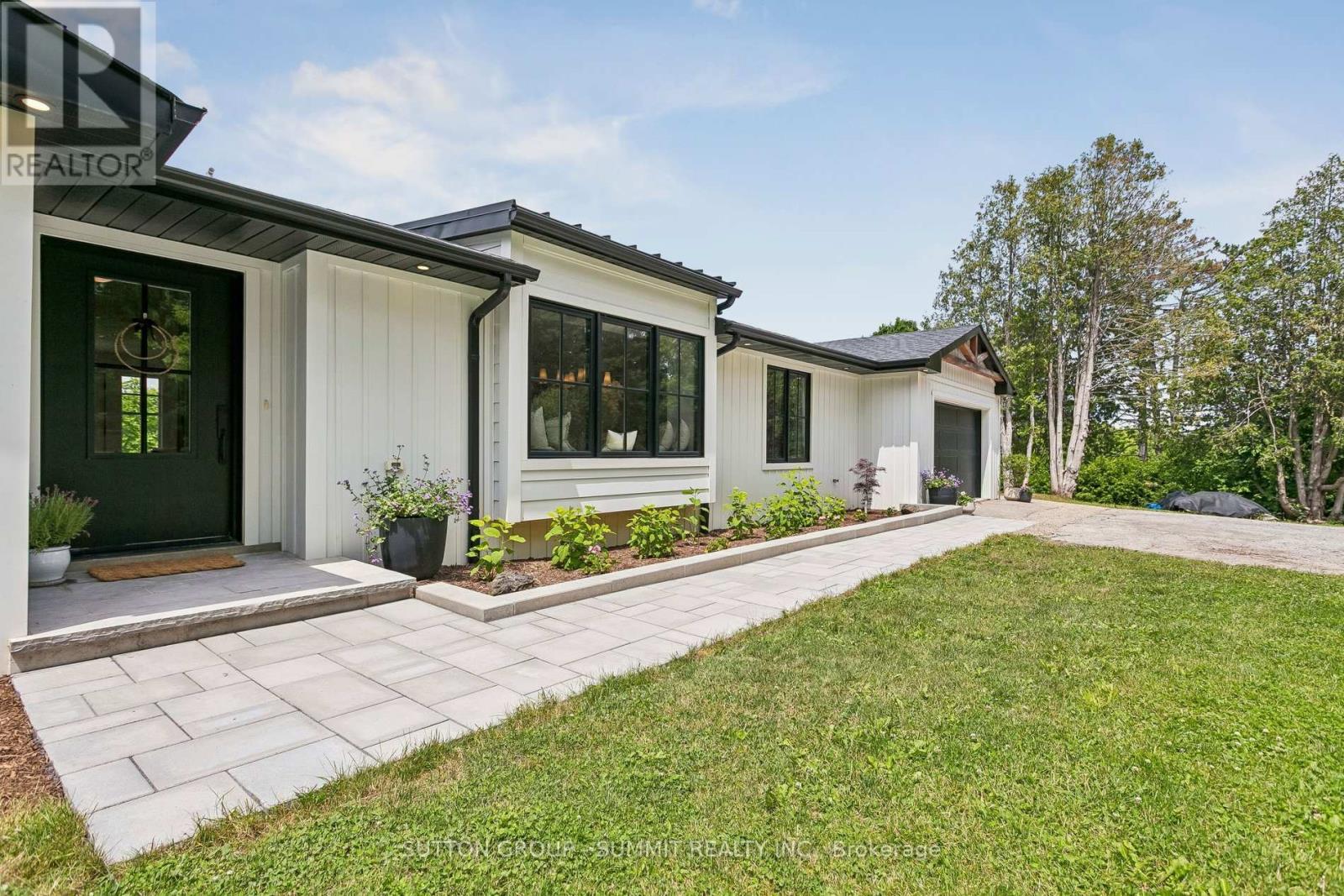 1315 Britannia Road, Burlington, ON photo 4