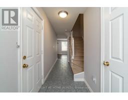 11 - 39 Pinewoods Drive, Hamilton, ON L8J3Z3 Photo 10