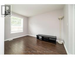 11 - 39 Pinewoods Drive, Hamilton, ON L8J3Z3 Photo 13