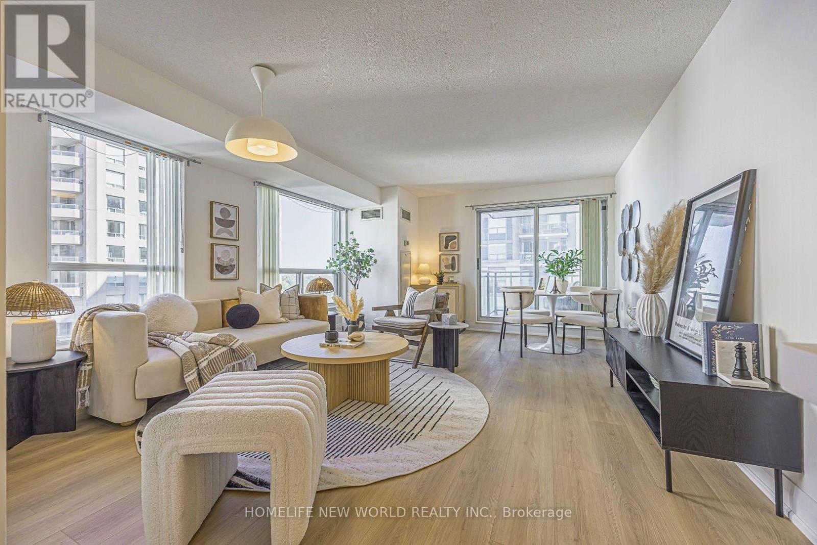 #1501 21 HILLCREST AVENUE - 11