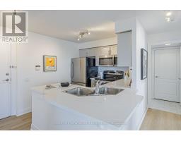 Bathroom - 1501 - 21 Hillcrest Avenue, Toronto, ON M2N7K2 Photo 6