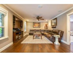 4415 217a Street, Langley, BC V3A9C1 Photo 9