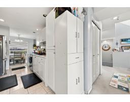 18 8289 121a Street, Surrey, BC V3W1G6 Photo 9