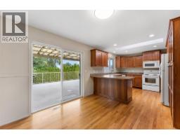 3pc Ensuite bath - 714 Turner Road, Kelowna, BC V1W2K8 Photo 15