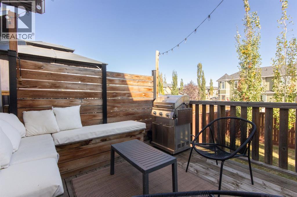 Listing photo – 17 Charles Avenue, Red Deer