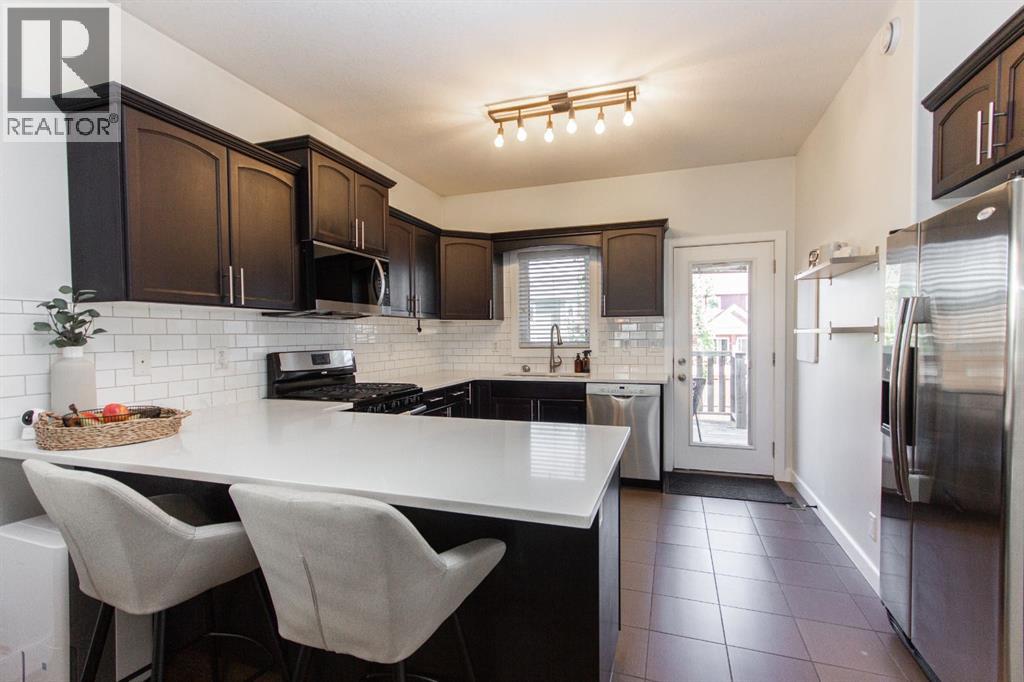 Listing photo – 17 Charles Avenue, Red Deer