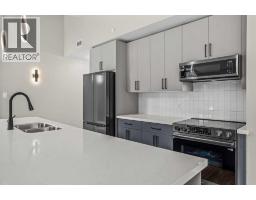 Primary Bedroom - 302a, 1 Industrial Place, Canmore, AB T1W1Y1 Photo 14
