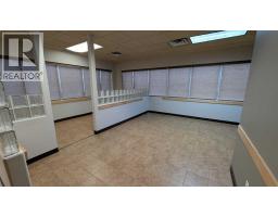2010, 6708 48 Avenue, Camrose, AB T4V4S3 Photo 7