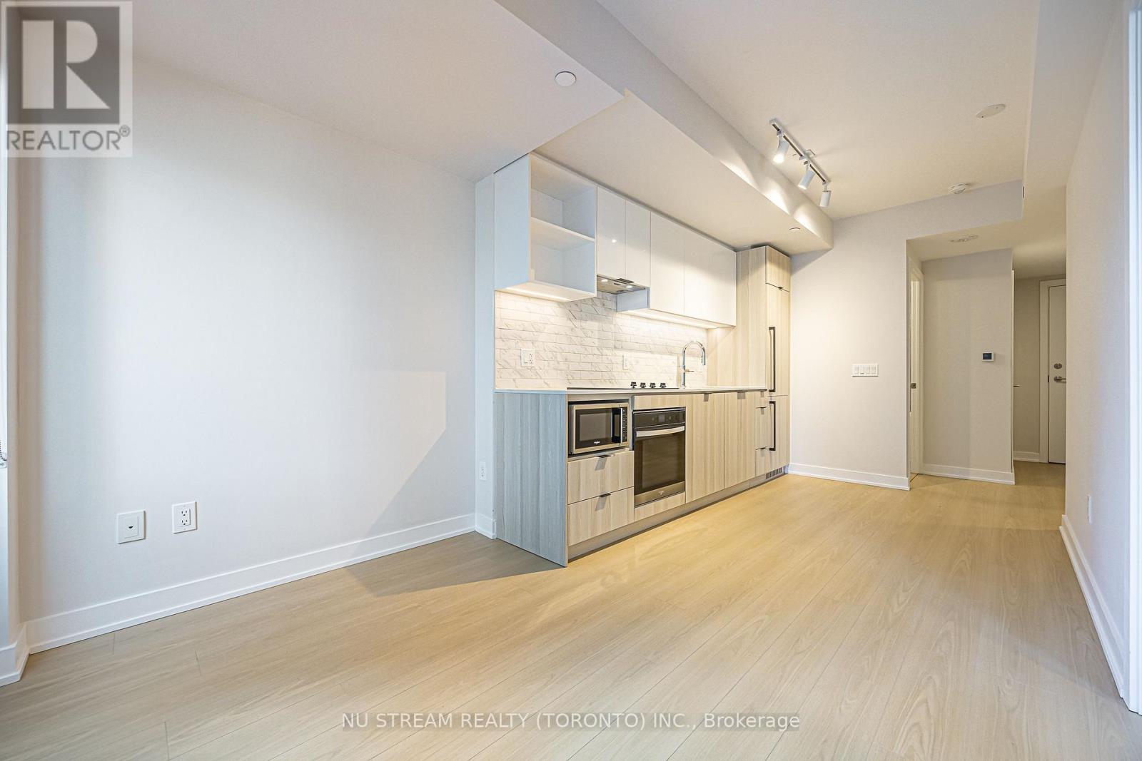 252 Church Street — photo 16