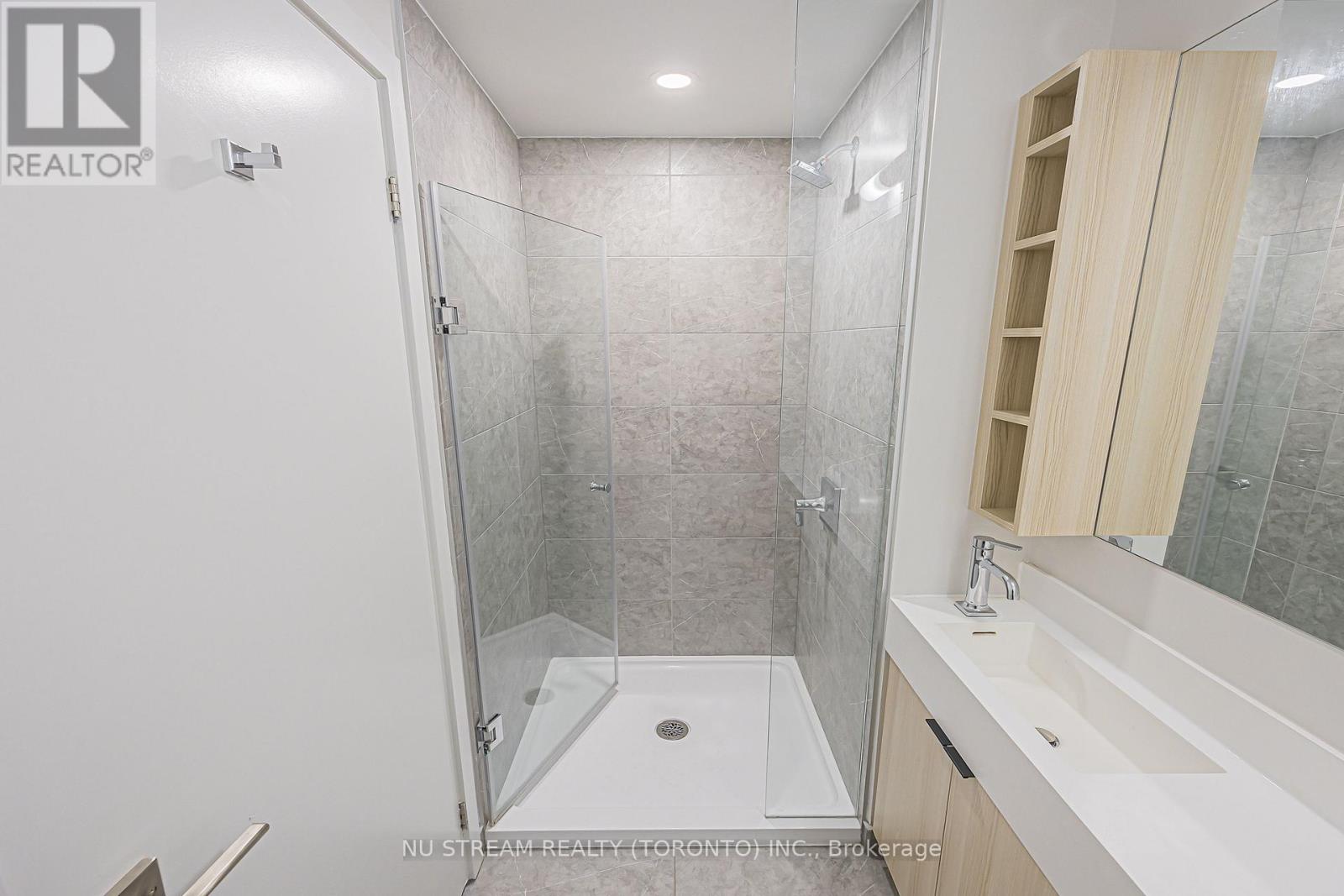 252 Church Street — photo 25