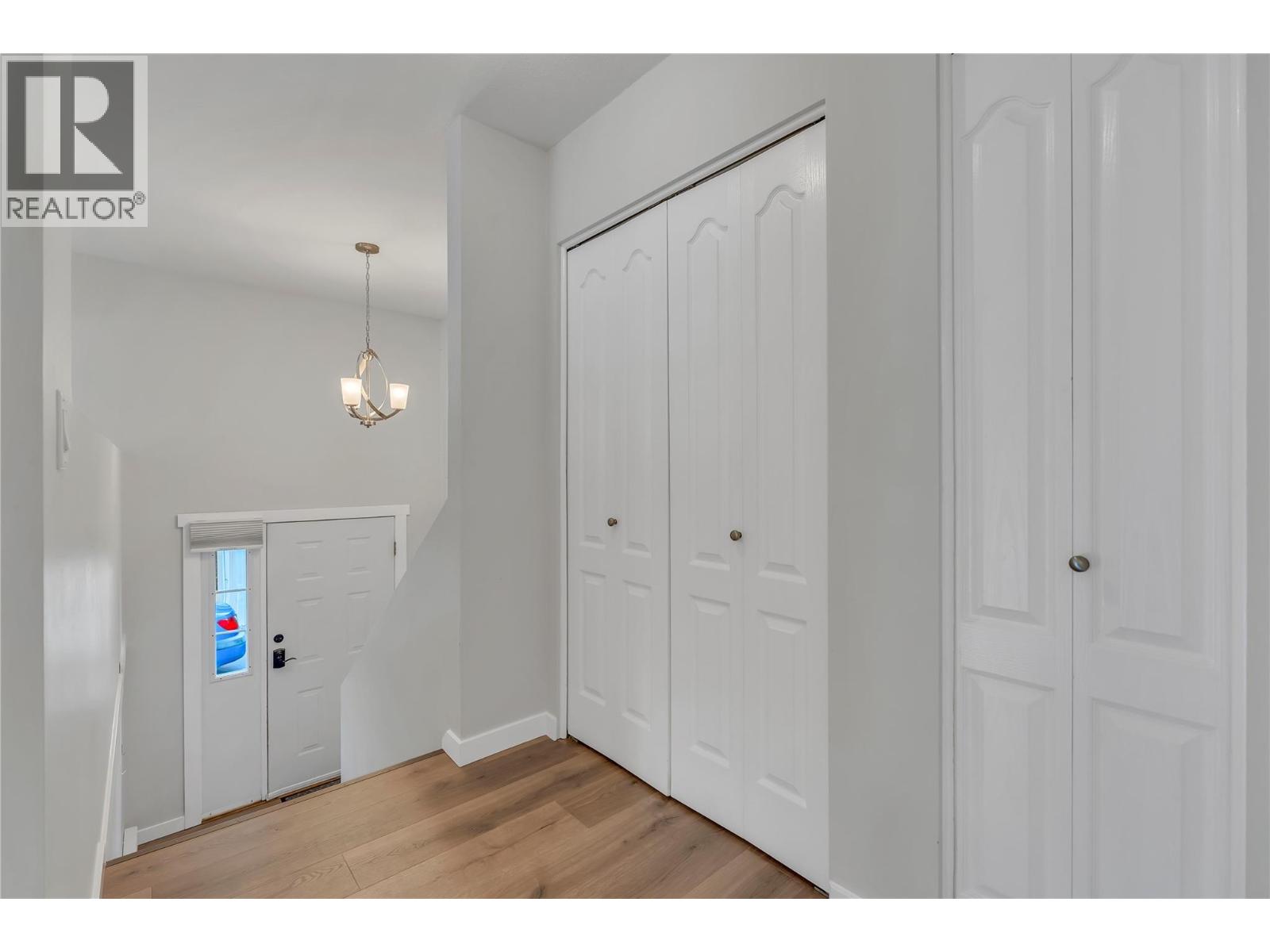 11318 Jubilee Road W Unit# 2, Summerland