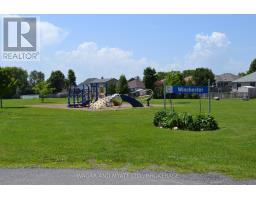 30 - 60 Winchester Drive, Greater Napanee, ON K7R3R2 Photo 20