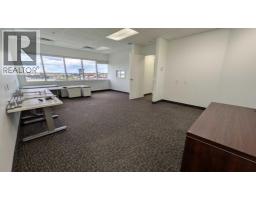 3020, 6708 48 Avenue, Camrose, AB T4V4S3 Photo 6
