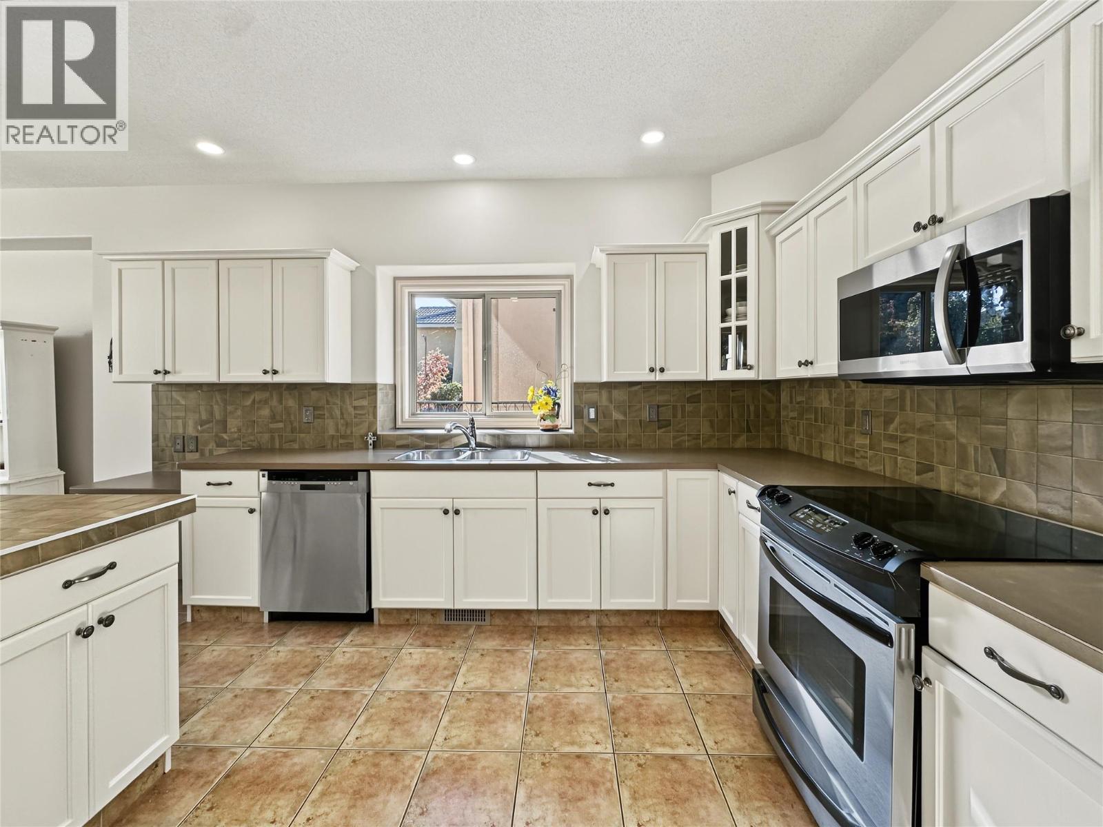 13 Wildflower Court, Osoyoos