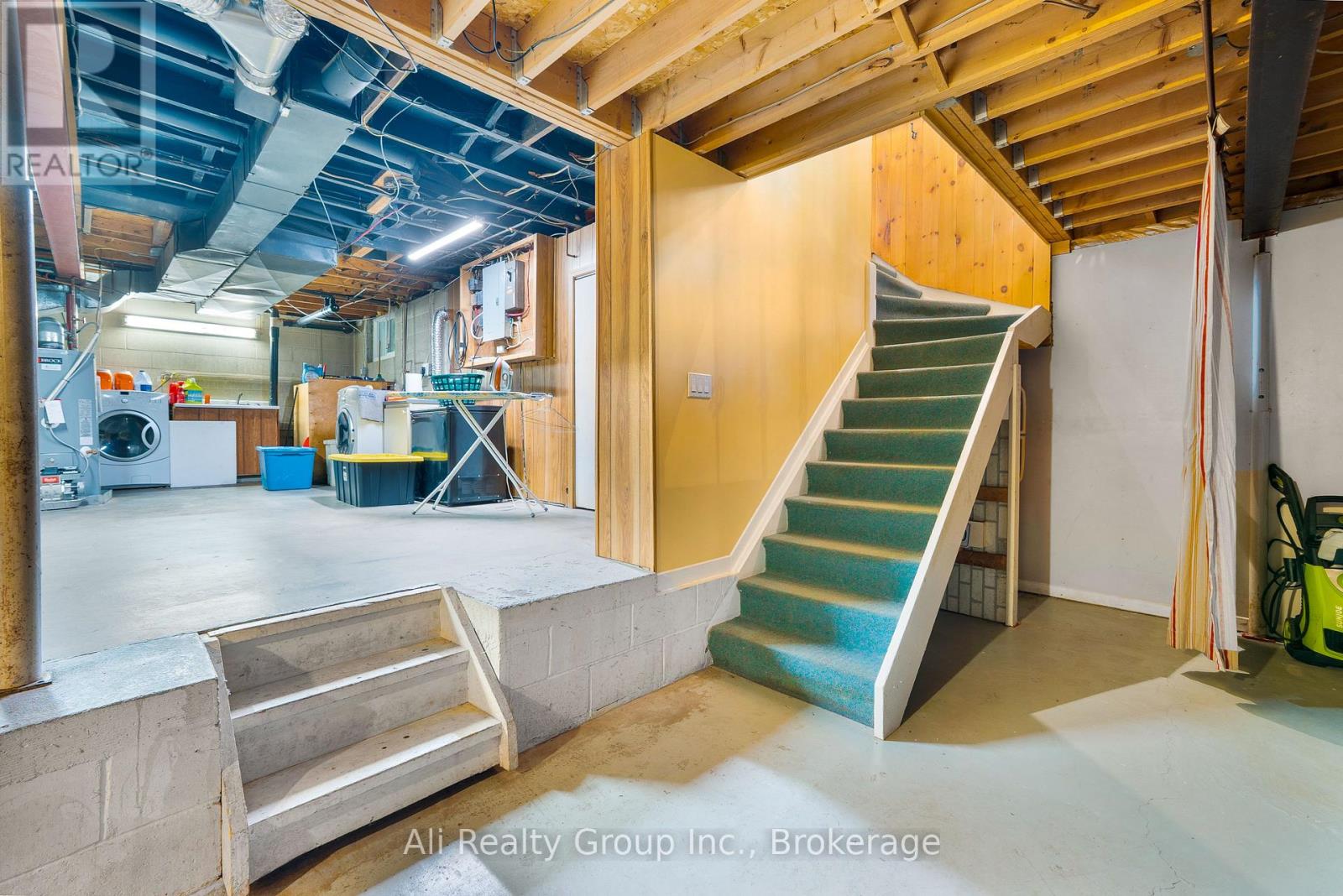190 WOODS ROAD - Image 22