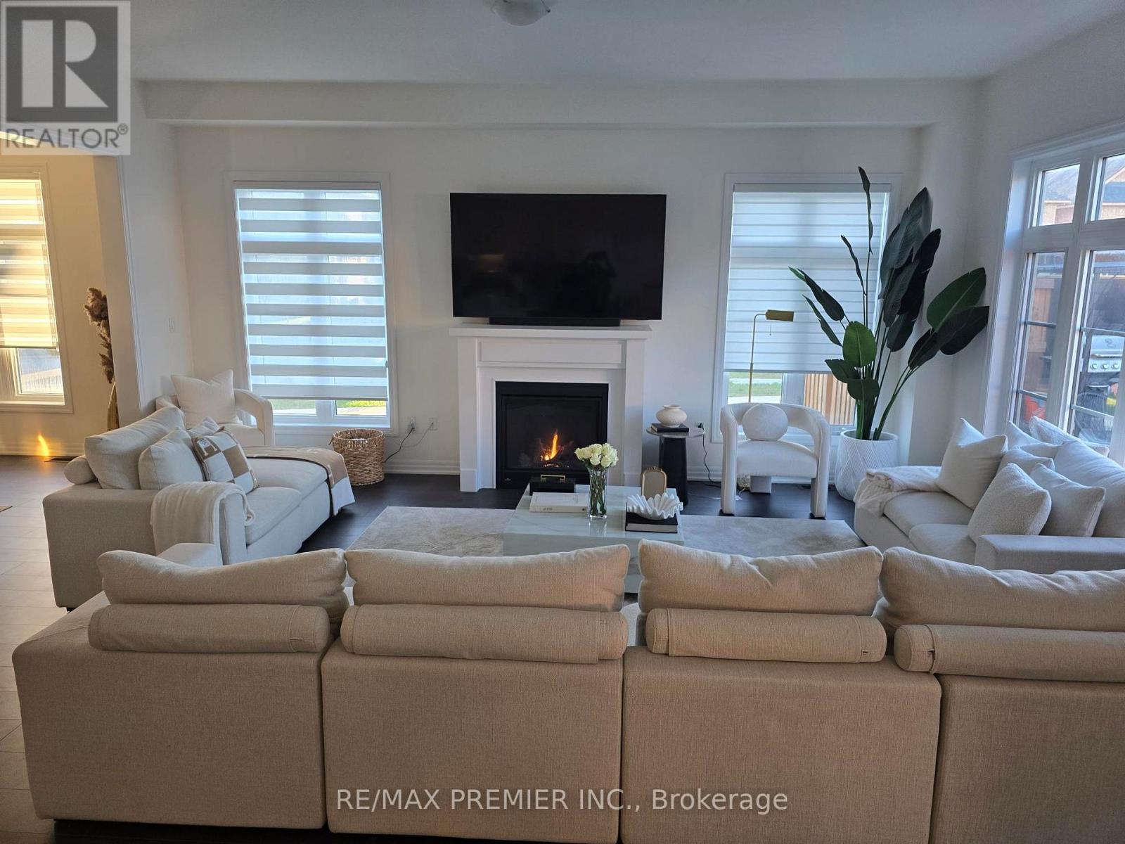 106 ED EWERT AVENUE - 34