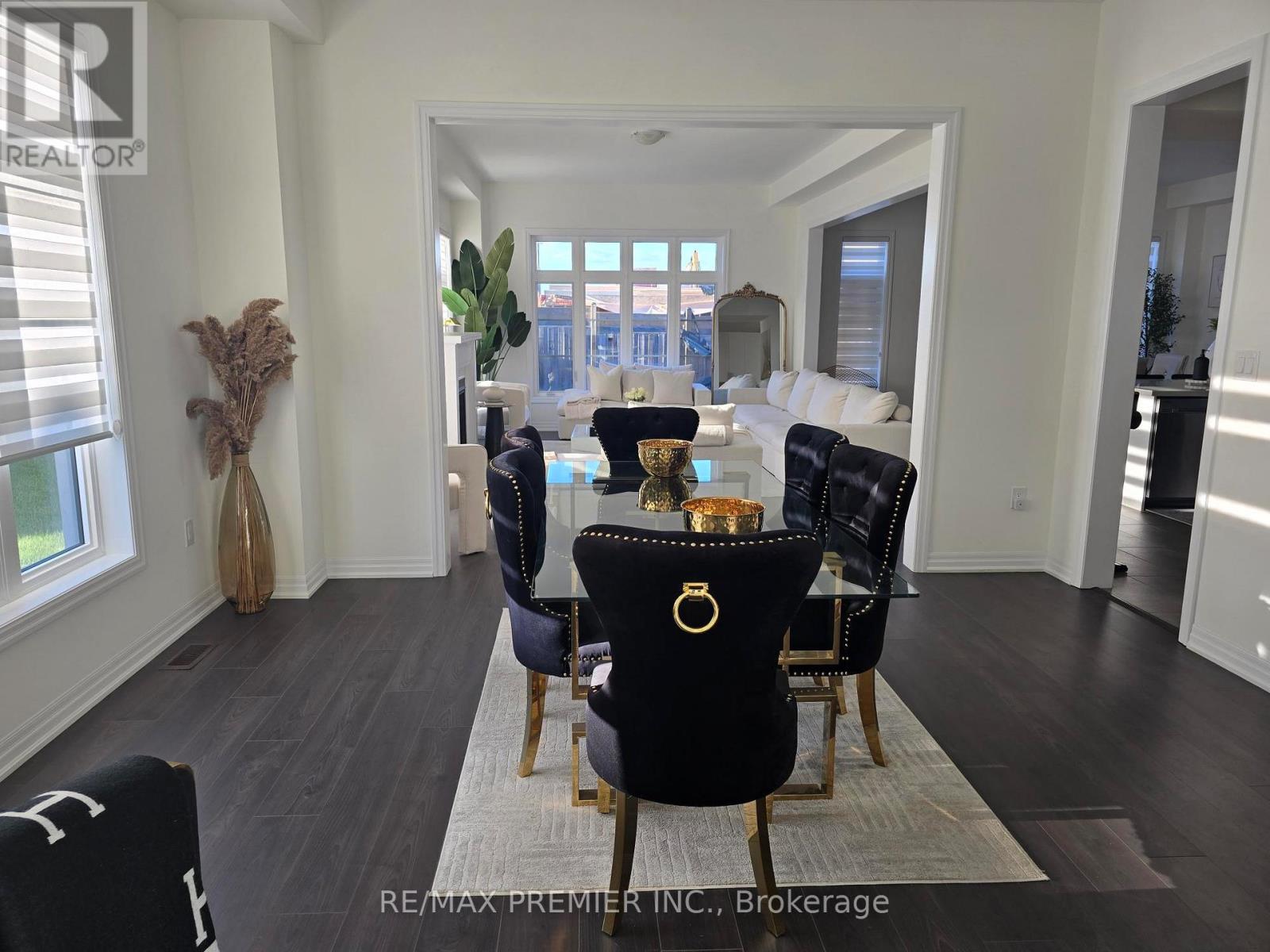 106 Ed Ewert Avenue, Clarington, ON photo 5