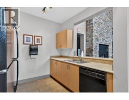 203 2998 Silver Springs Boulevard, Coquitlam, BC V3E3R7 Photo 34