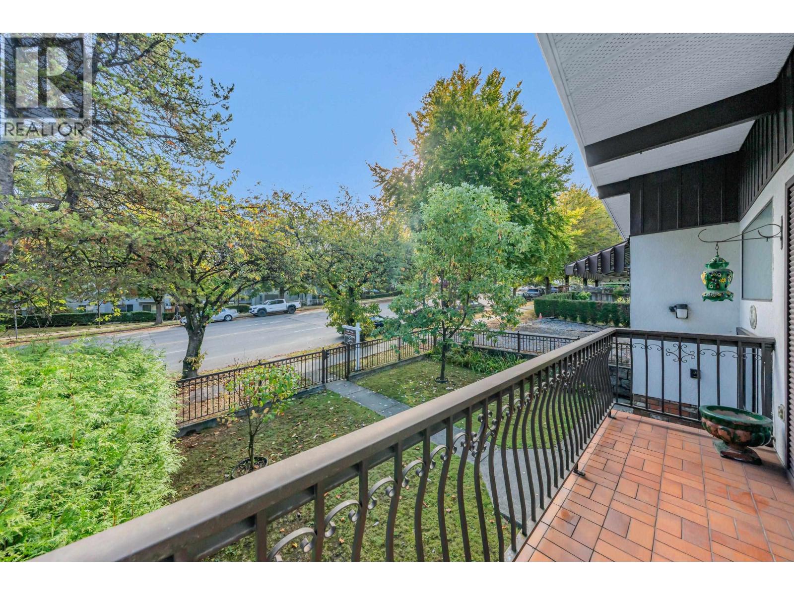 Photo of 4195 NANAIMO STREET 19