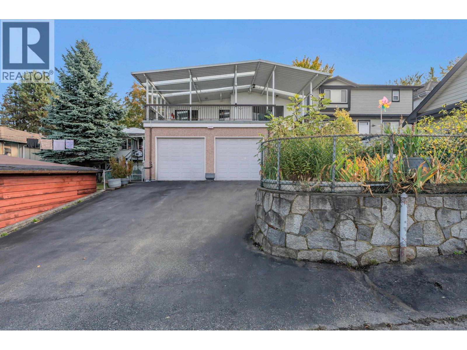 Photo of 4195 NANAIMO STREET 32