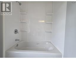 47 Blowers Street, North Sydney, NS B2A2Y6 Photo 12