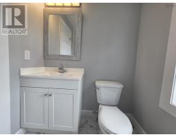 47 Blowers Street, North Sydney, NS B2A2Y6 Photo 11