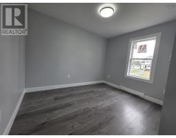 47 Blowers Street, North Sydney, NS B2A2Y6 Photo 17