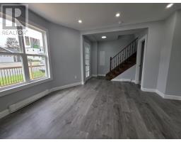 Bedroom - 47 Blowers Street, North Sydney, NS B2A2Y6 Photo 9