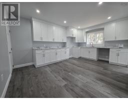Living room - 47 Blowers Street, North Sydney, NS B2A2Y6 Photo 6