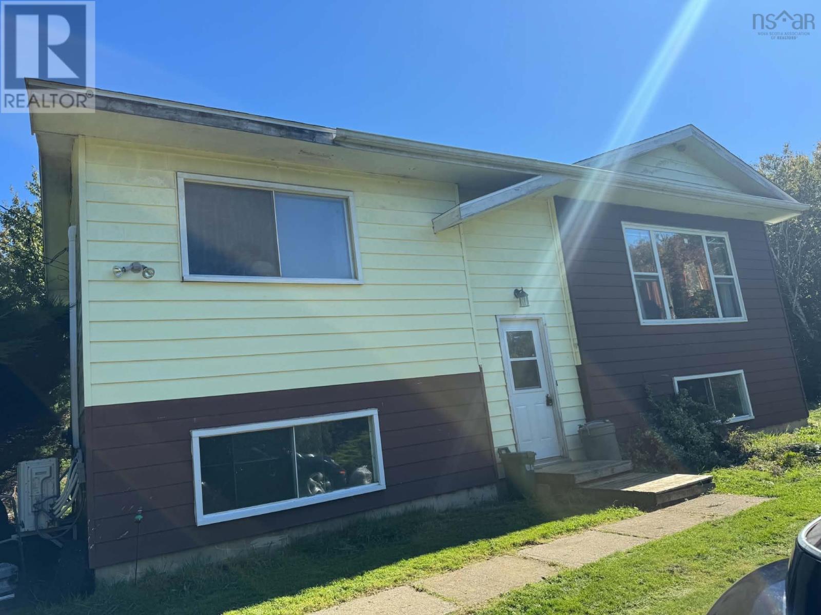 101 Tinkham Road - 2