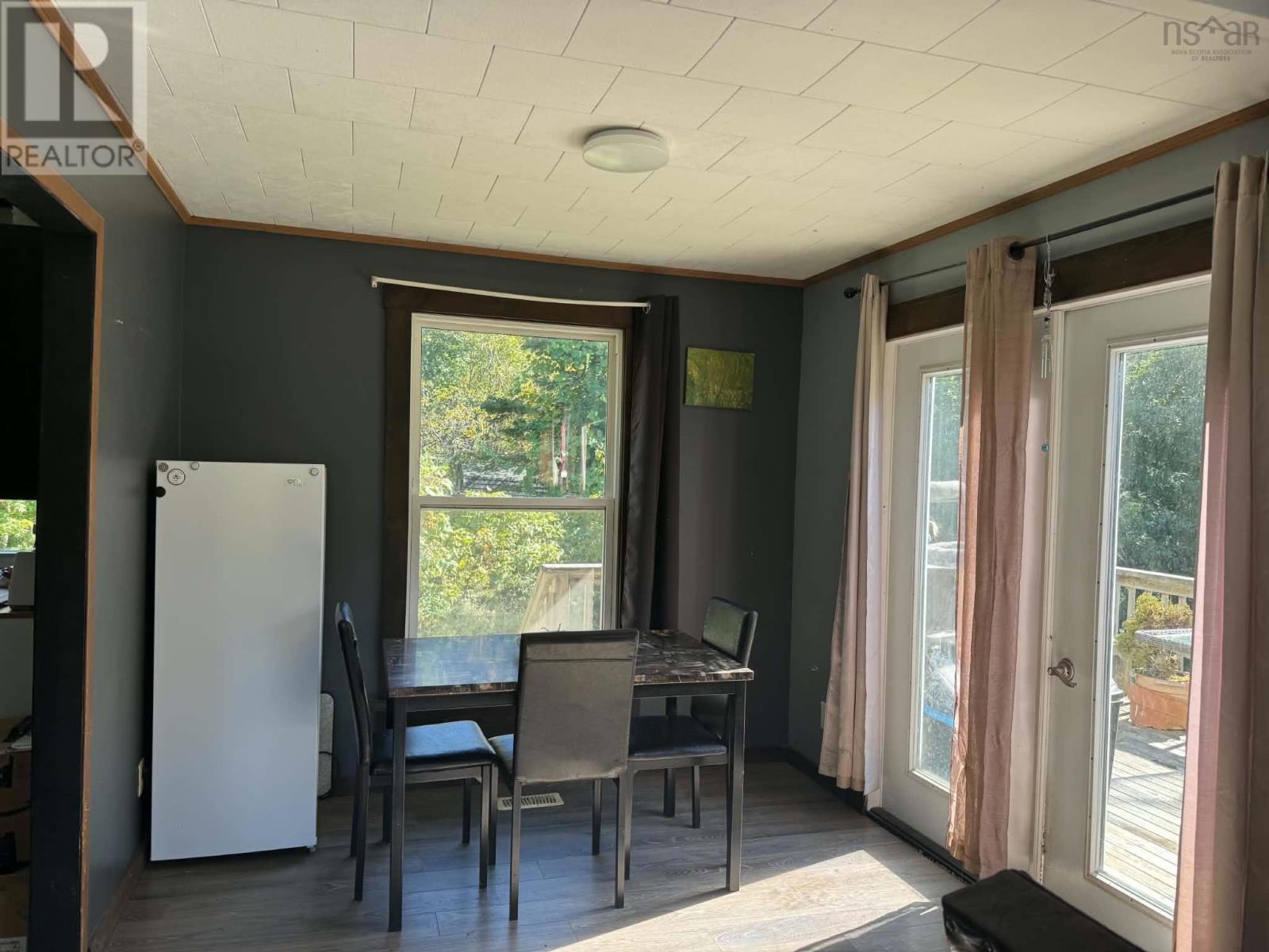101 Tinkham Road - Image 6