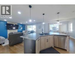 938 Manor Place Se, Redcliff, AB T0J2P0 Photo 12