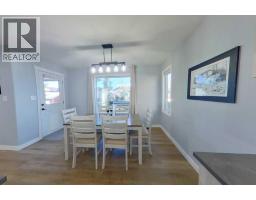 938 Manor Place Se, Redcliff, AB T0J2P0 Photo 18