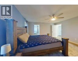 938 Manor Place Se, Redcliff, AB T0J2P0 Photo 21