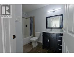 938 Manor Place Se, Redcliff, AB T0J2P0 Photo 30