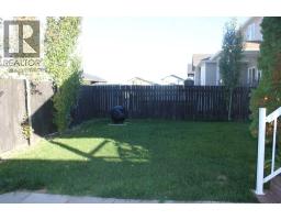 938 Manor Place Se, Redcliff, AB T0J2P0 Photo 34