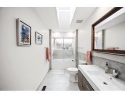 16108 13a Avenue, Surrey, BC V4A6W5 Photo 26