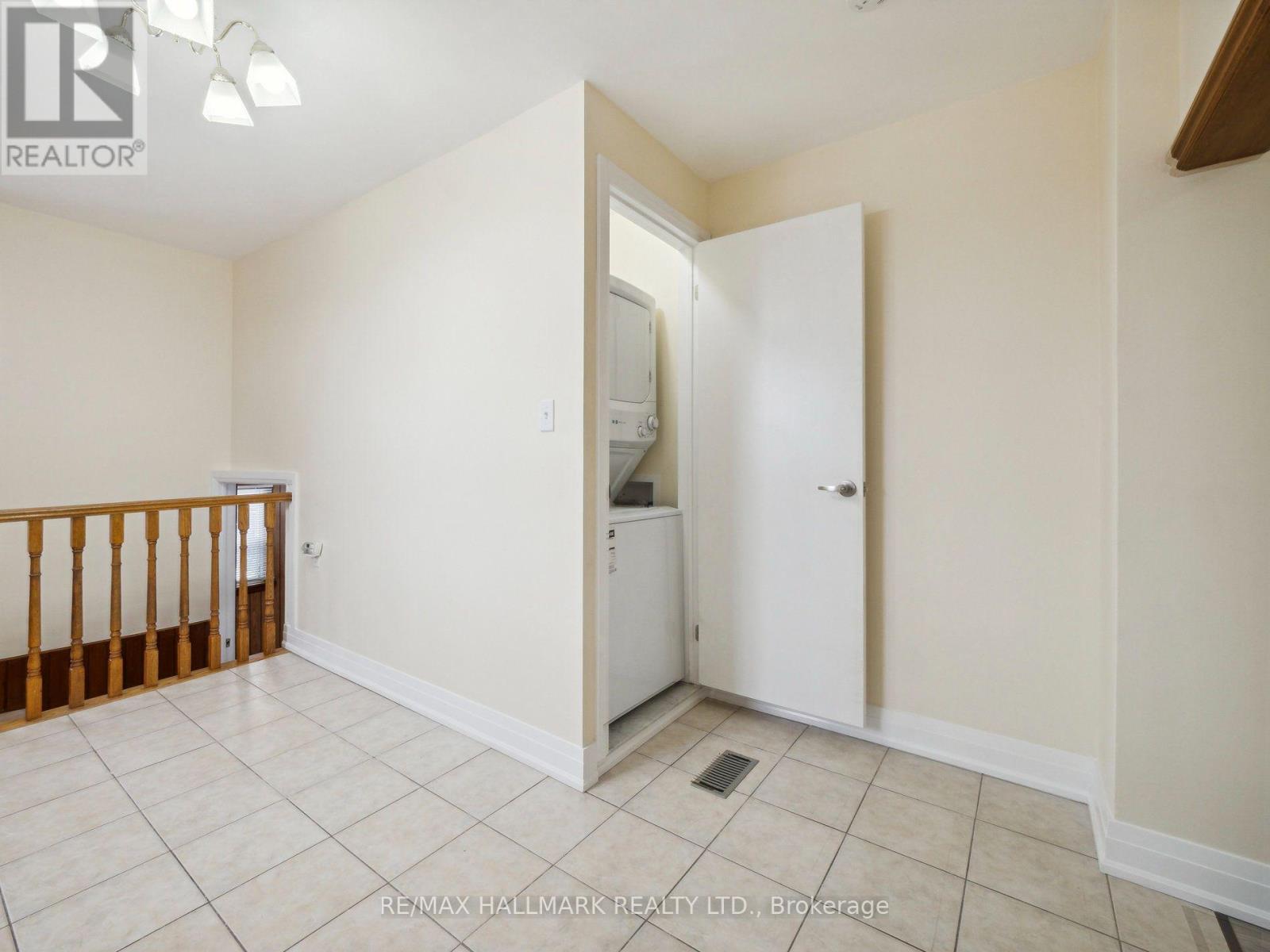 1132 Glengrove Avenue — photo 34