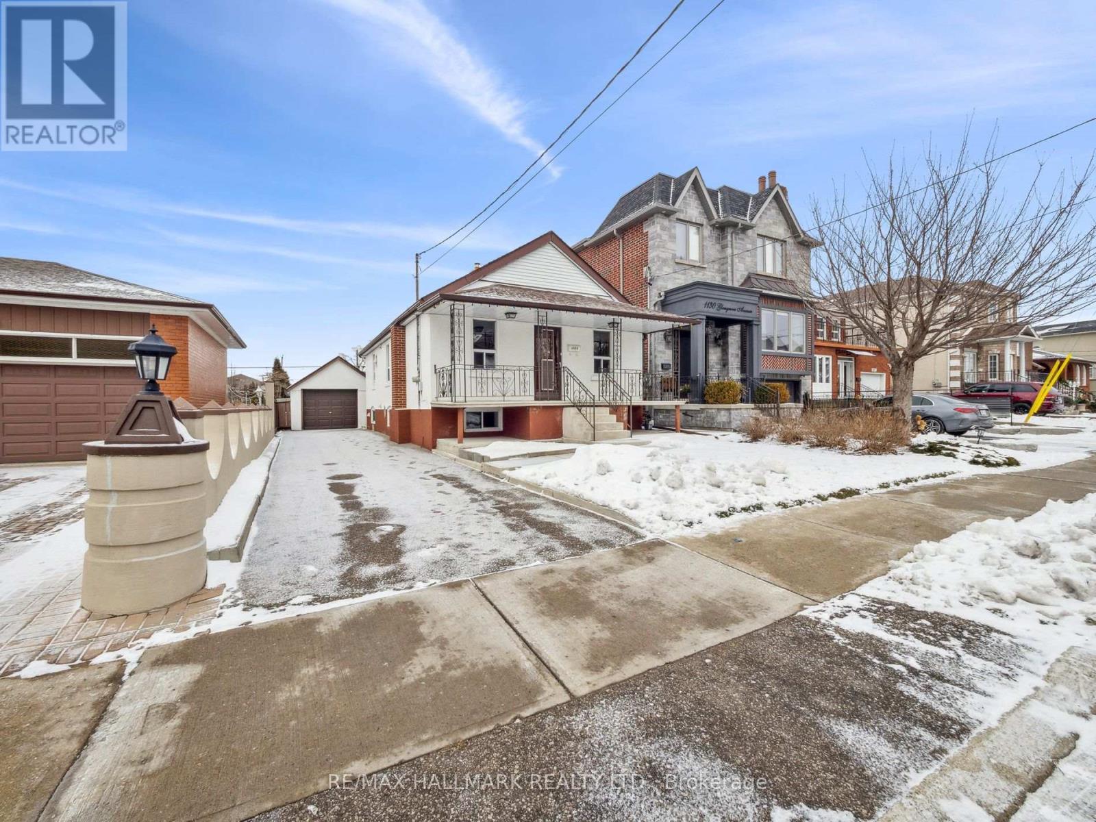 1132 Glengrove Avenue — photo 45