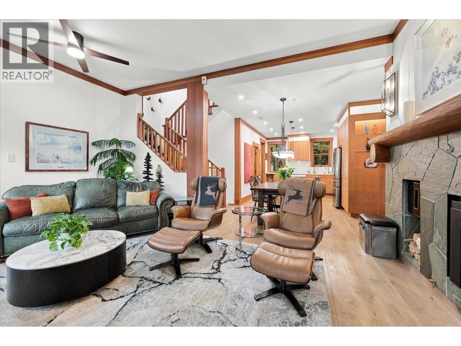 23 2324 TALUSWOOD PLACE, Whistler